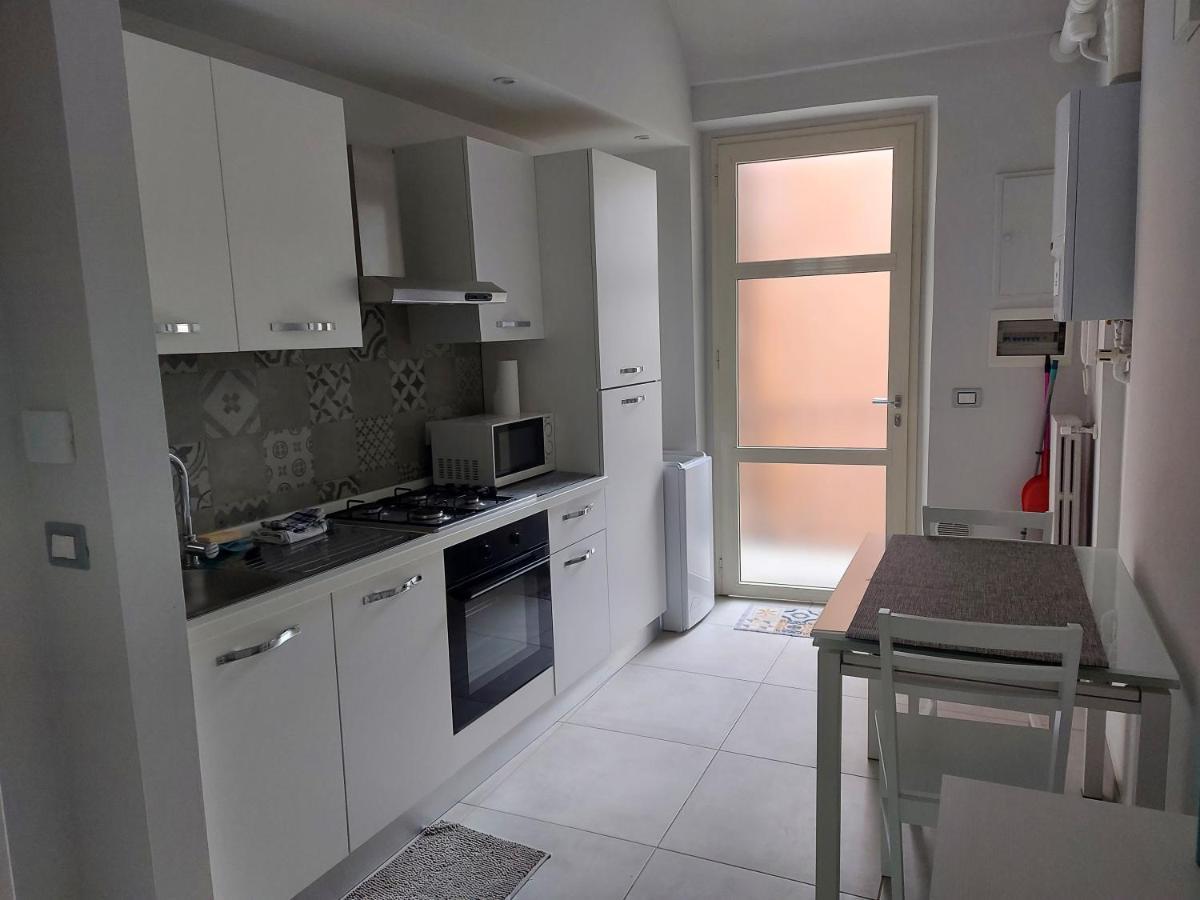 Ags Apartment อัสตี ภายนอก รูปภาพ