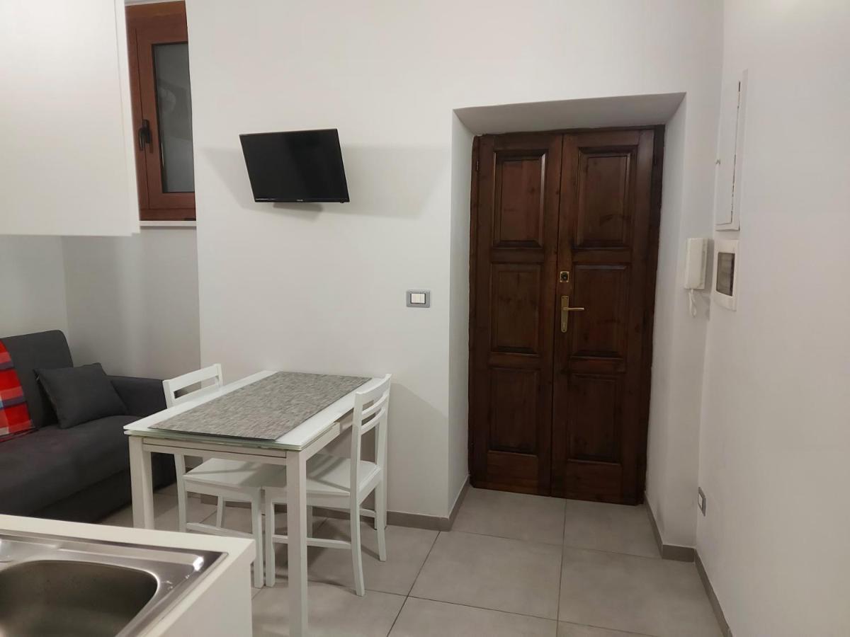 Ags Apartment อัสตี ภายนอก รูปภาพ